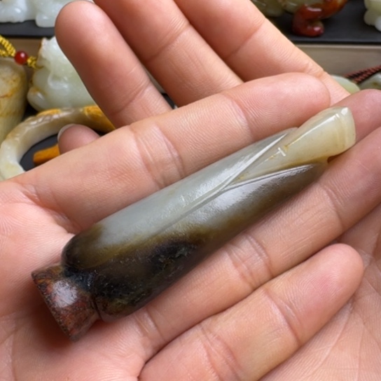 和田玉挂件未镶嵌九*