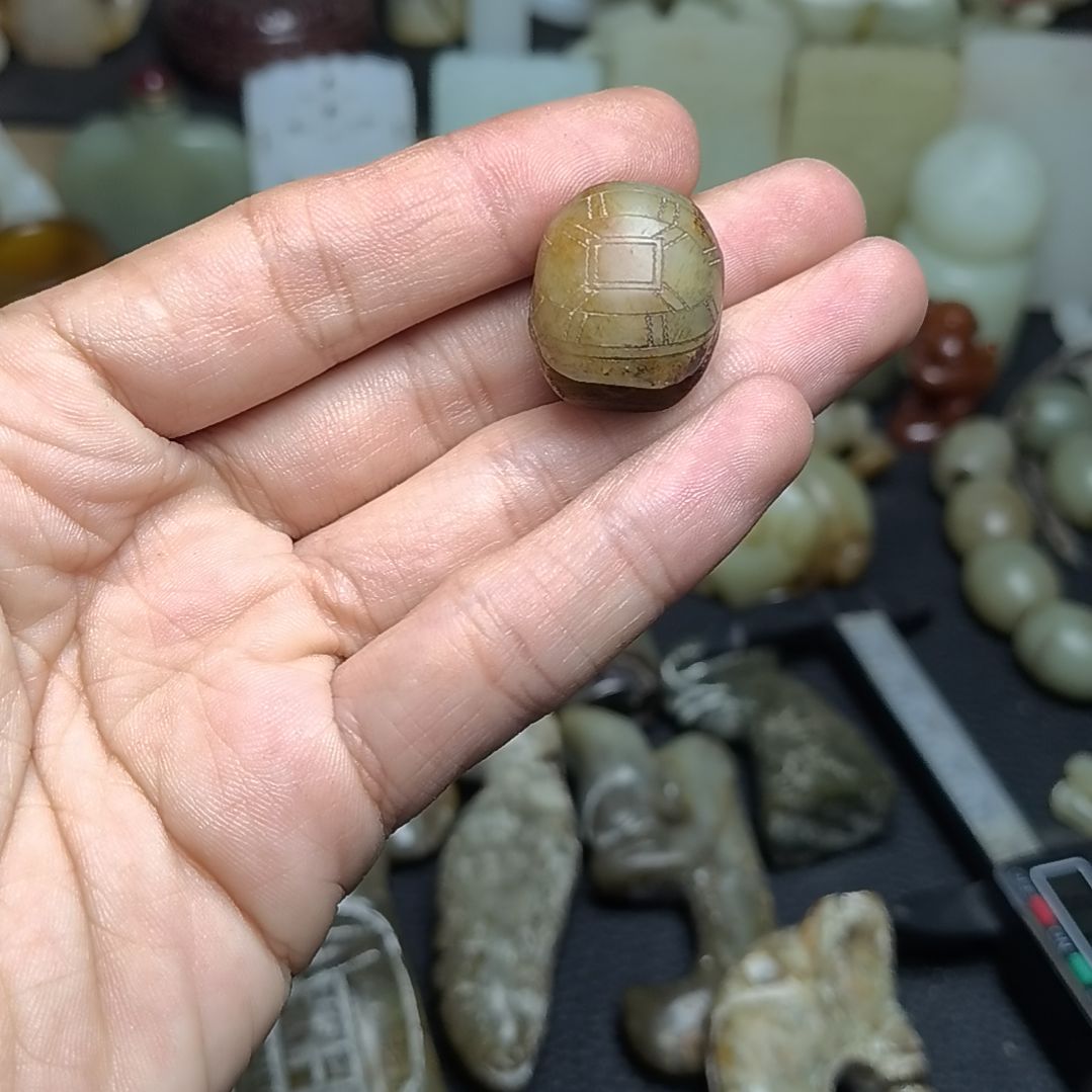 和田玉（糖玉）未镶嵌颈饰
