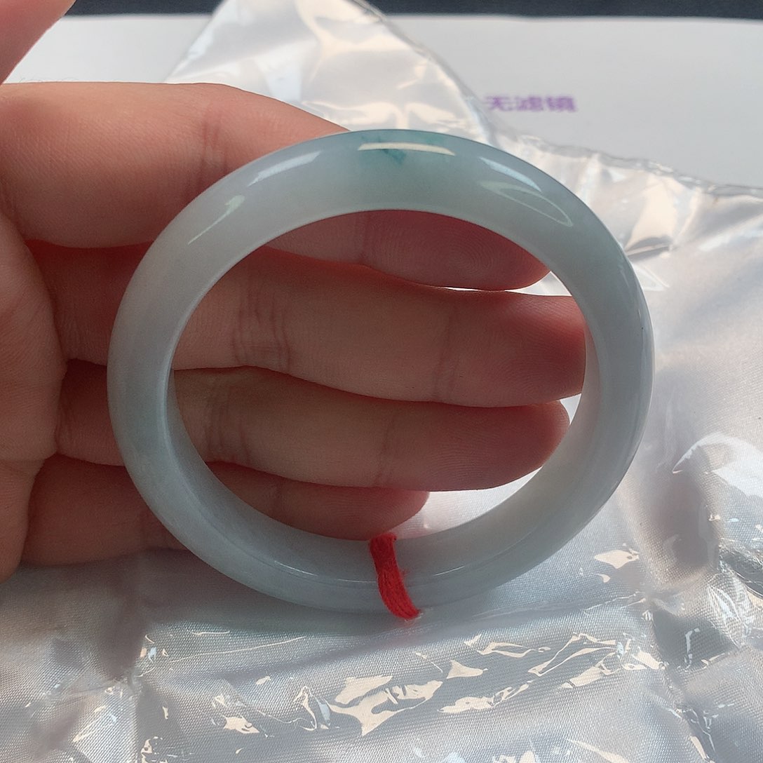 翡翠手镯未镶嵌256号