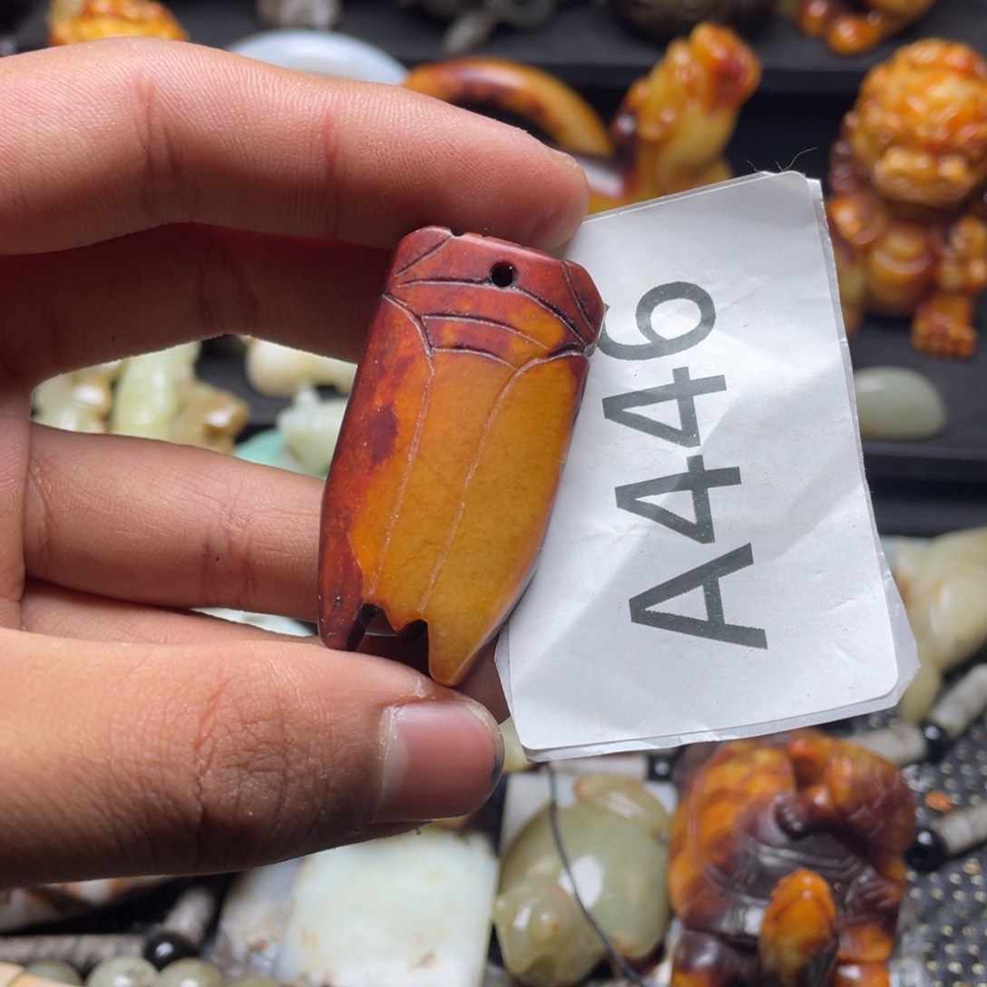 和田玉（糖玉）挂件未镶嵌