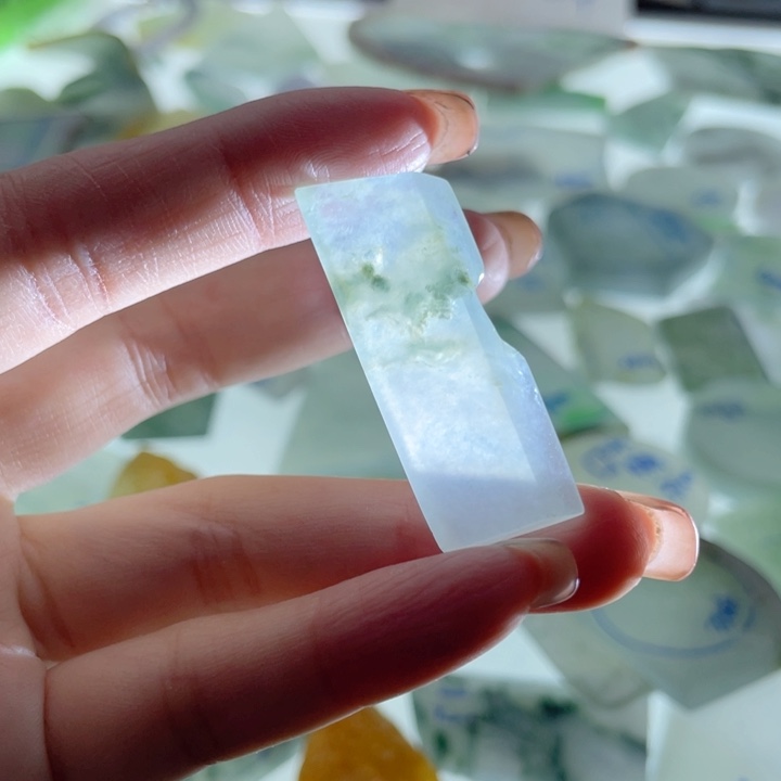 定制翡翠未镶嵌不退不换