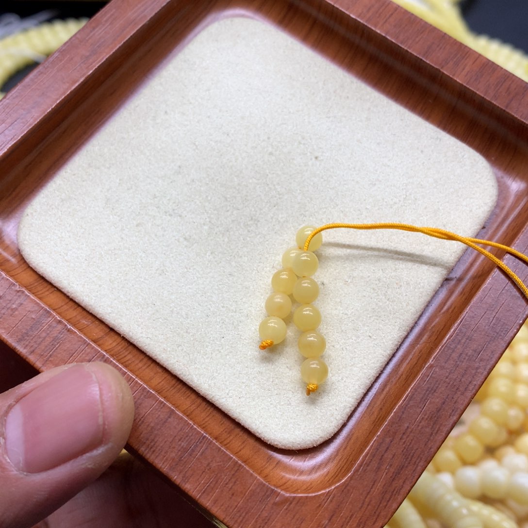 ℳ***࿐蜜蜡未镶嵌手链蜜蜡