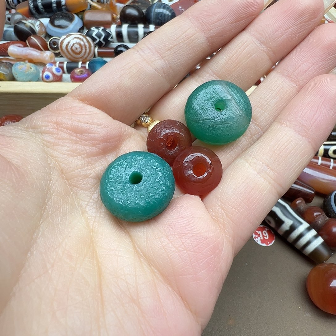 玛瑙/玉髓未镶嵌珠宝半成品