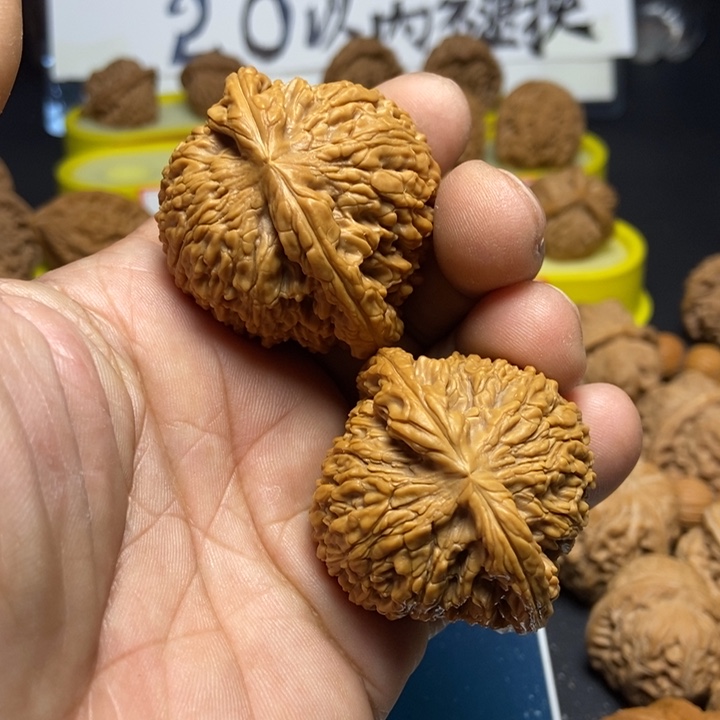 文玩核桃把件南疆石4