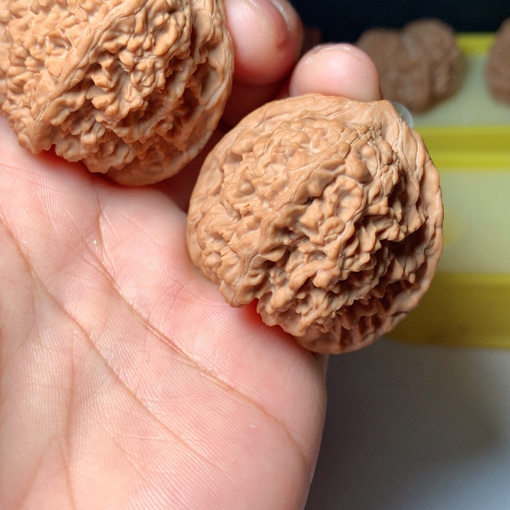 桃核把件核桃满天星