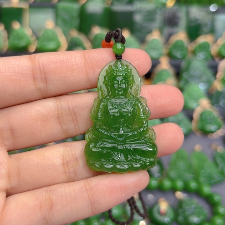 颈饰未镶嵌和田玉（碧玉）编绳