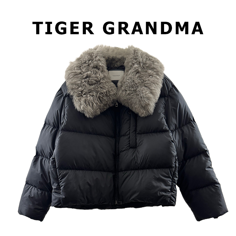 2511 暖的很有质感-羊羔毛大毛领（可拆卸）新国标白鸭绒羽绒服