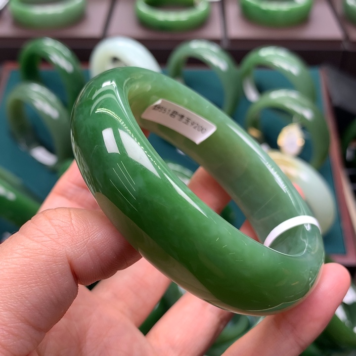 未镶嵌手镯和田玉（碧玉）5960