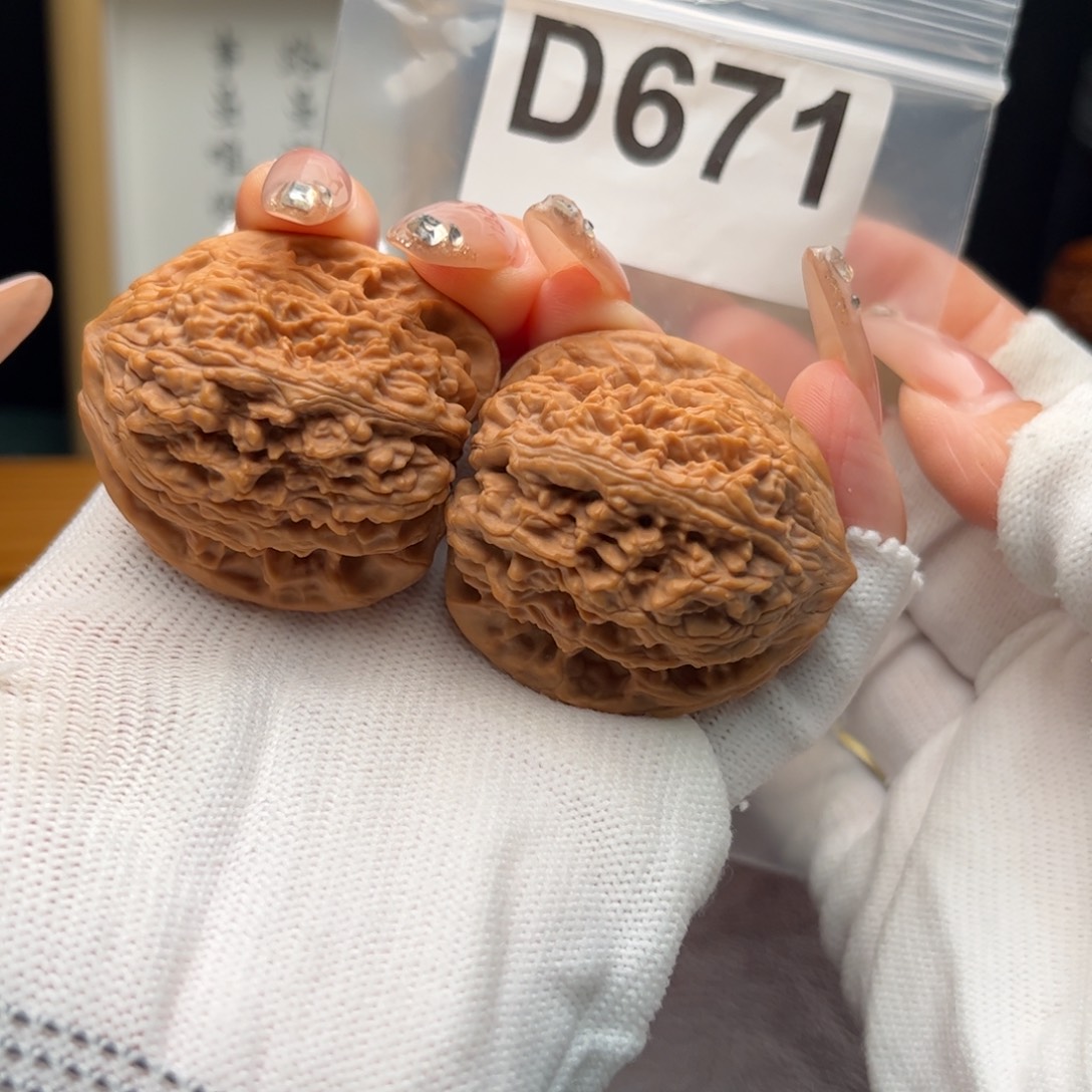 把件文玩核桃40蚂蚁塔d671