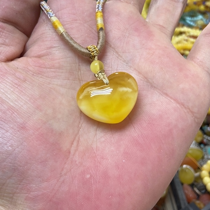 裸石蜜蜡未镶嵌吊坠