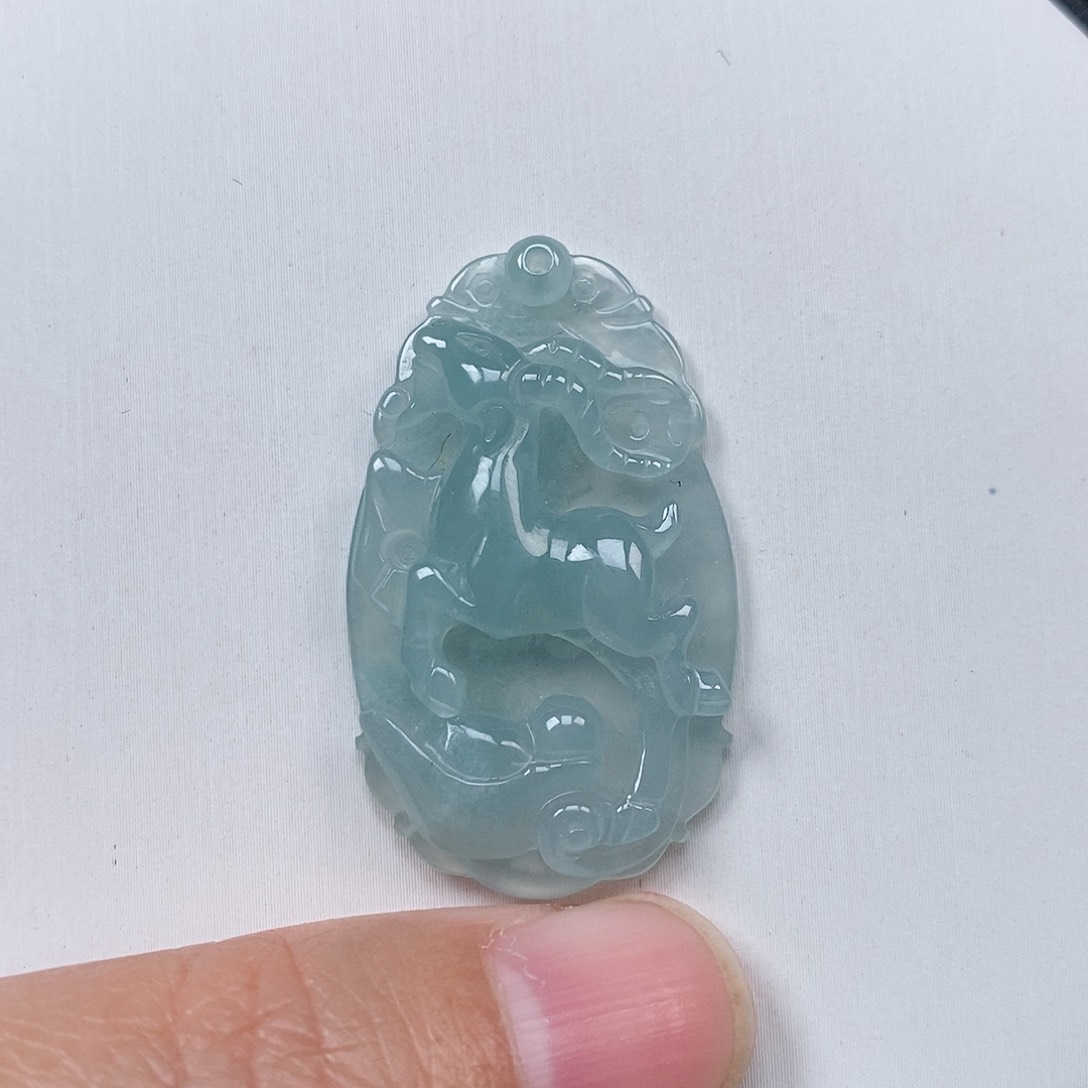 翡翠吊坠(不含链)未镶嵌