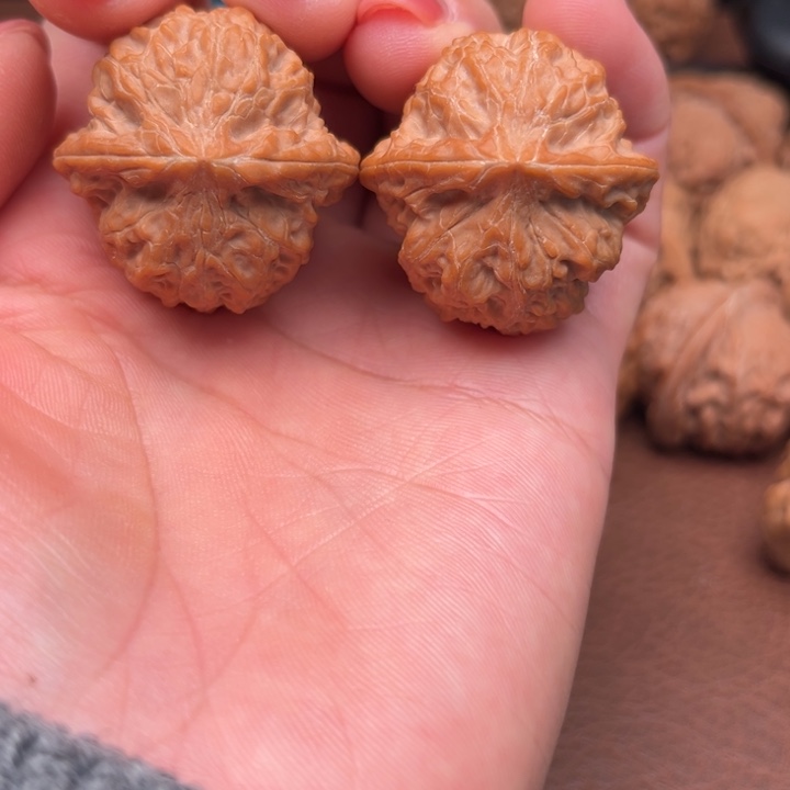 吊坠文玩核桃野生