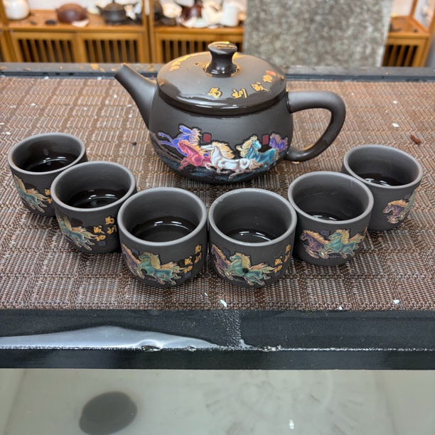 马到成功汉瓦一壶六杯