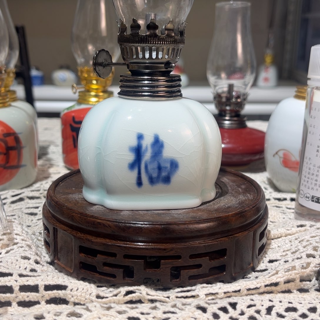 摆件景德镇陶瓷香薰灯