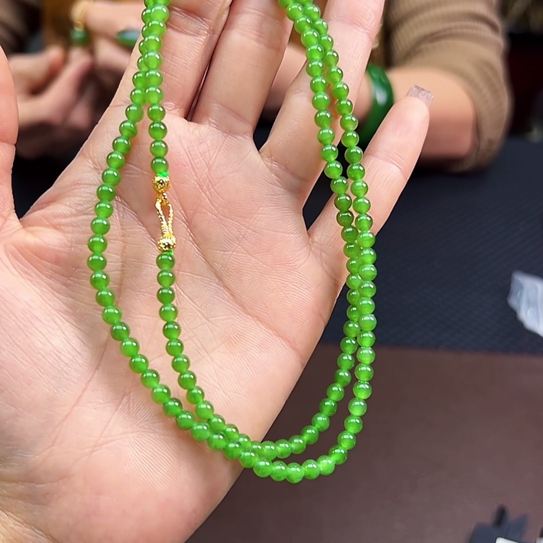 和田玉（碧玉）未镶嵌颈饰卡4