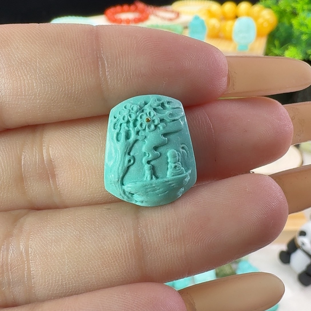 绿松石未镶嵌颈饰