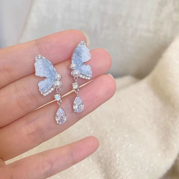 铜合金锆石耳饰 2025爆款百搭时尚甜美设计感温柔精致气质少女