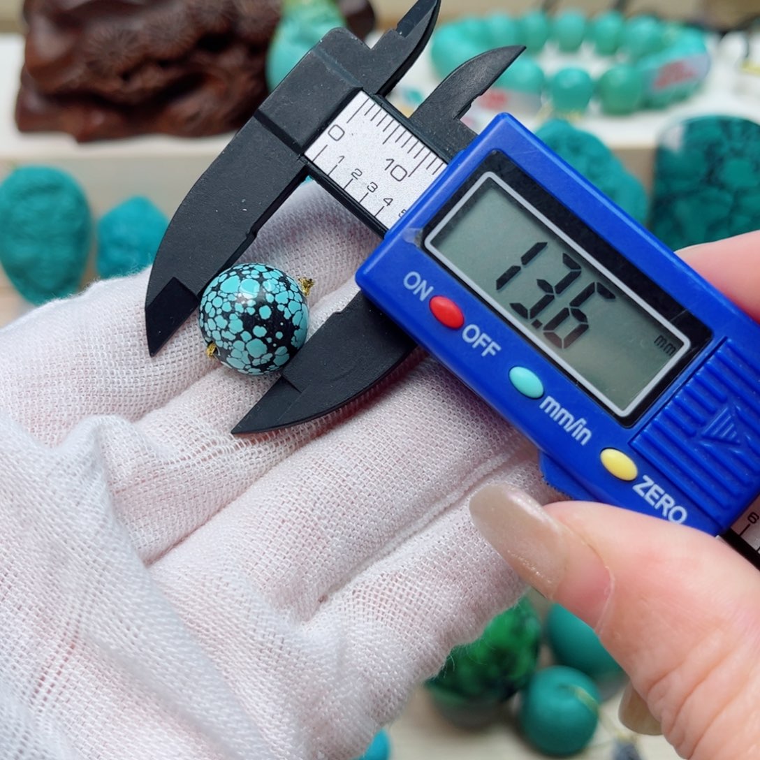 绿松石圆珠未镶嵌