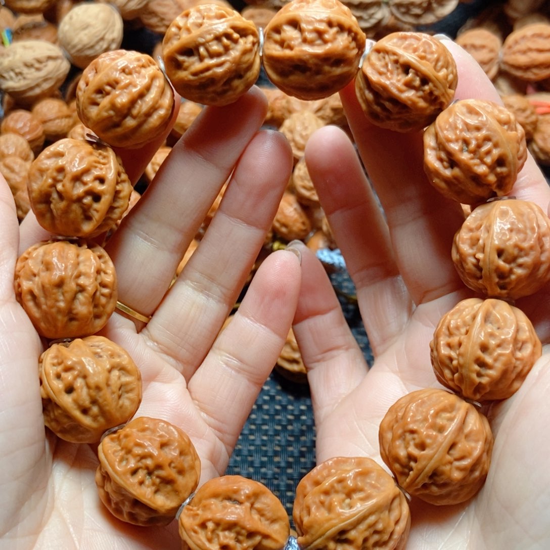 文玩核桃手串外**袭灯笼