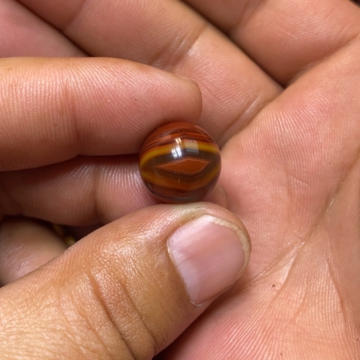 未镶嵌战国红珠子玛瑙/玉髓肉***瘦