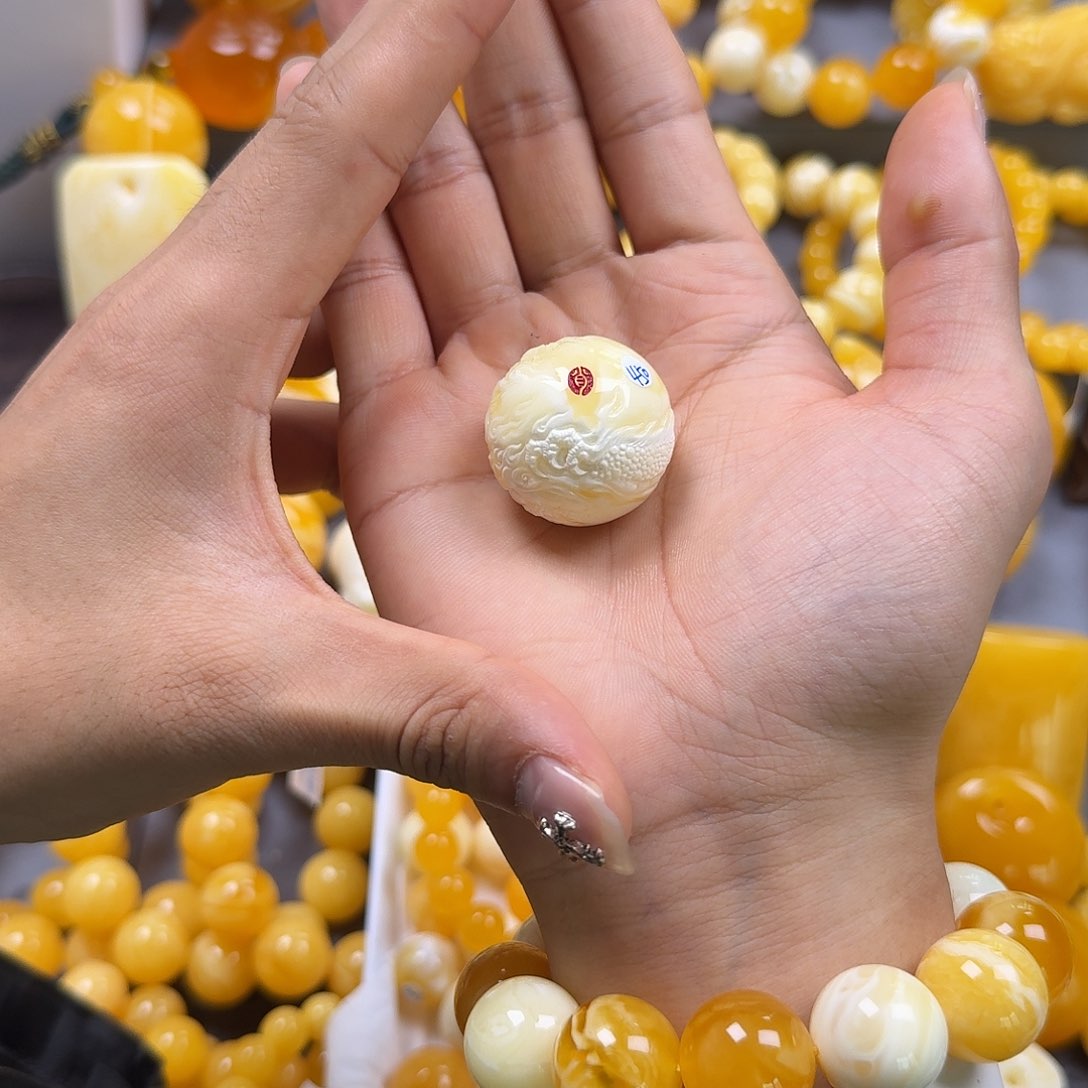 琥珀珠宝奇石未镶嵌龙珠29mm