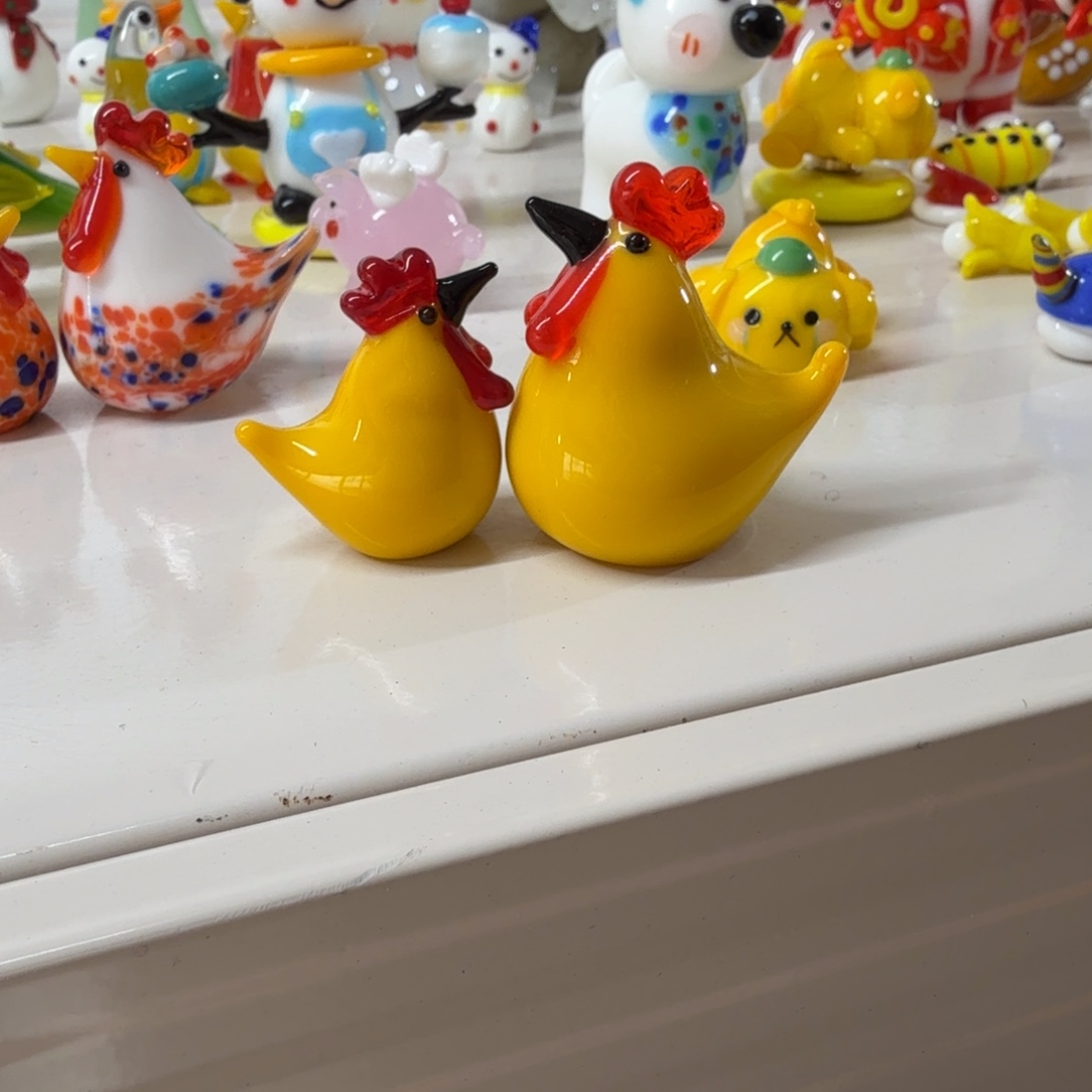 手工艺品琉璃一对鸡油黄咕咕鸡