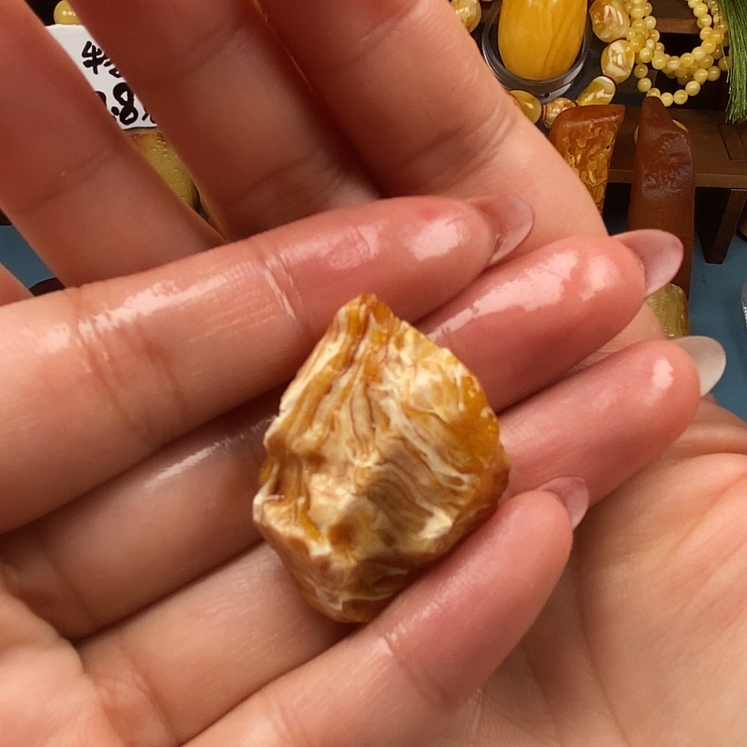 定制琥珀未镶嵌蜜蜡原石定制