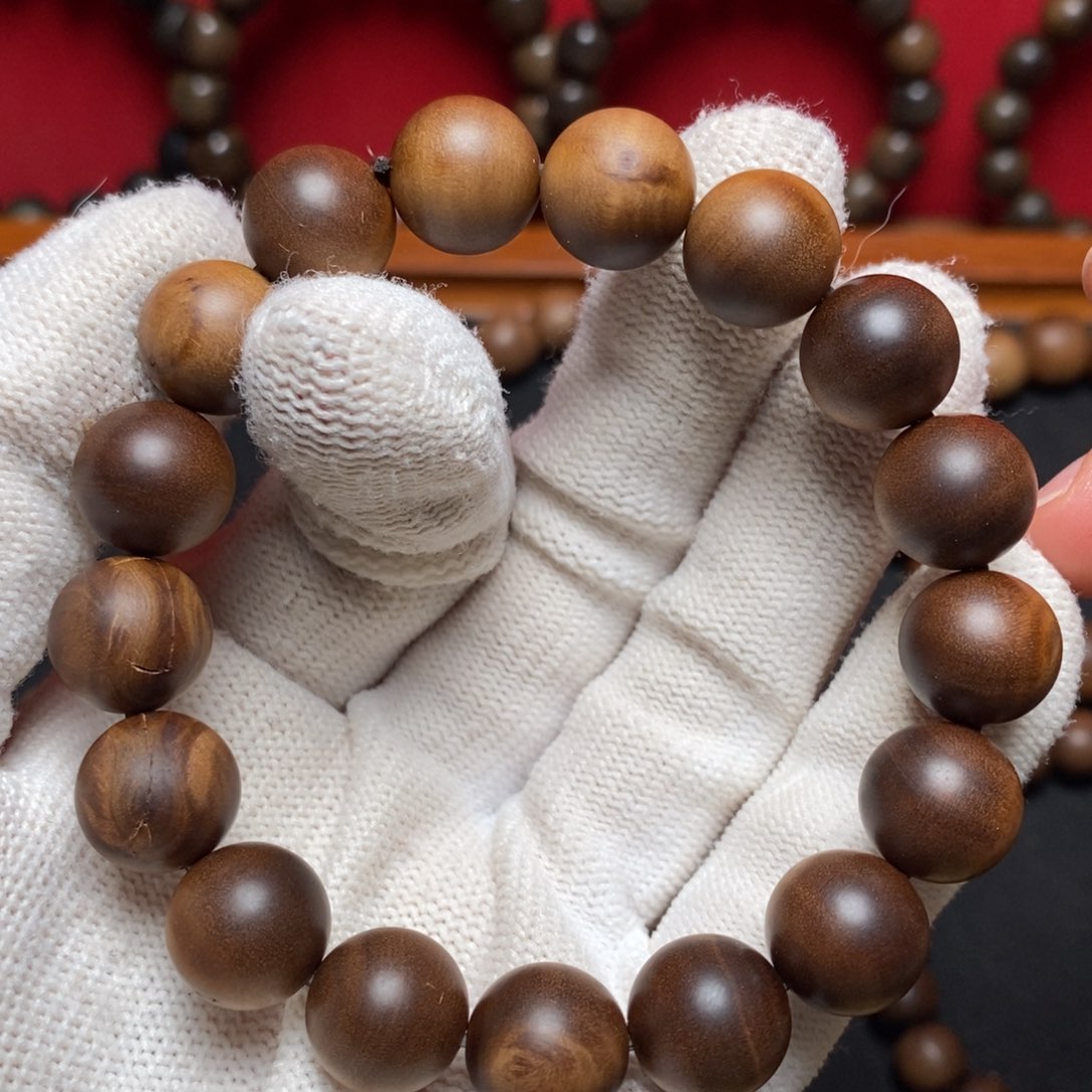 檀香木其他12横纹 老山檀香 瑕疵