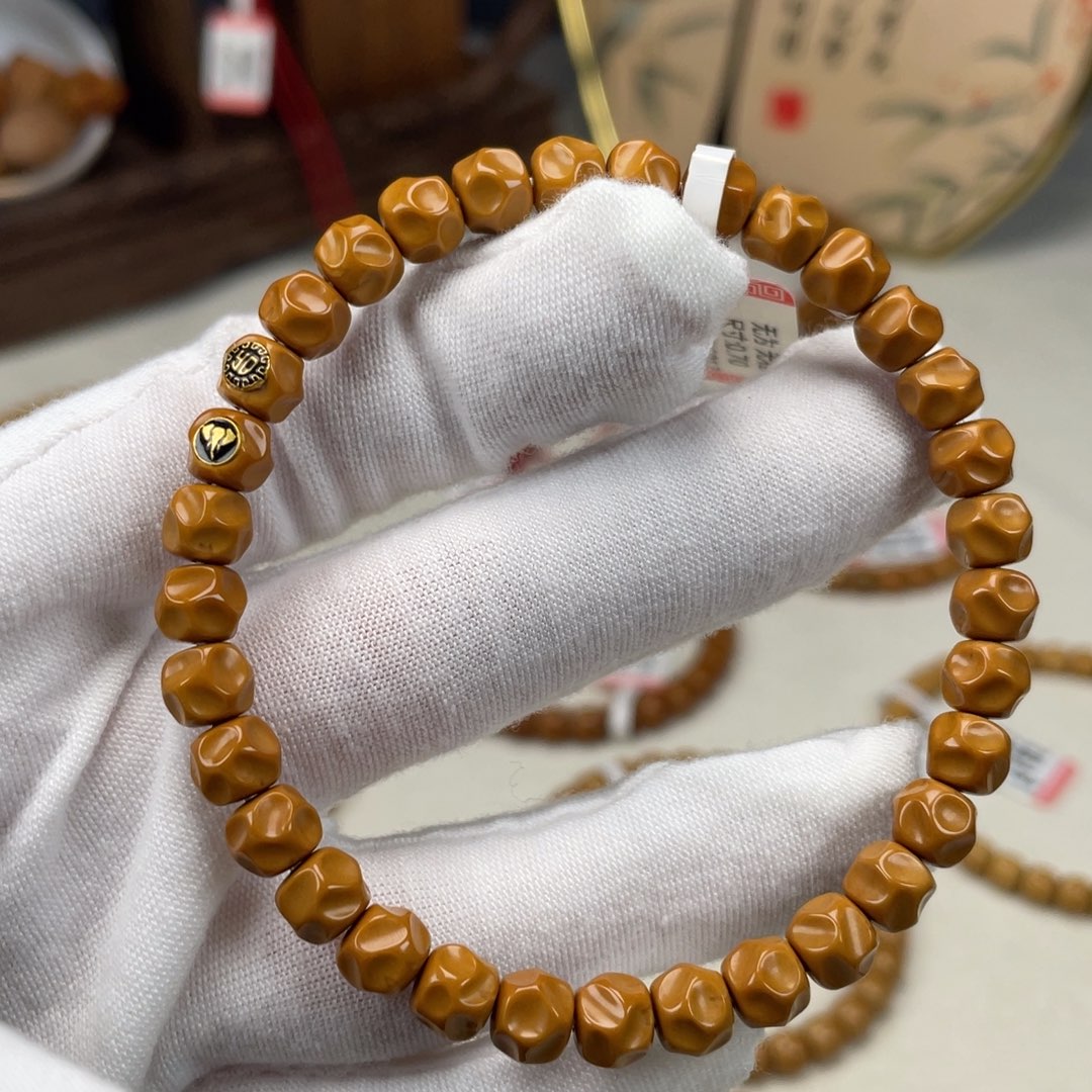 橄榄核手串老挝无相0.7单圈清雅