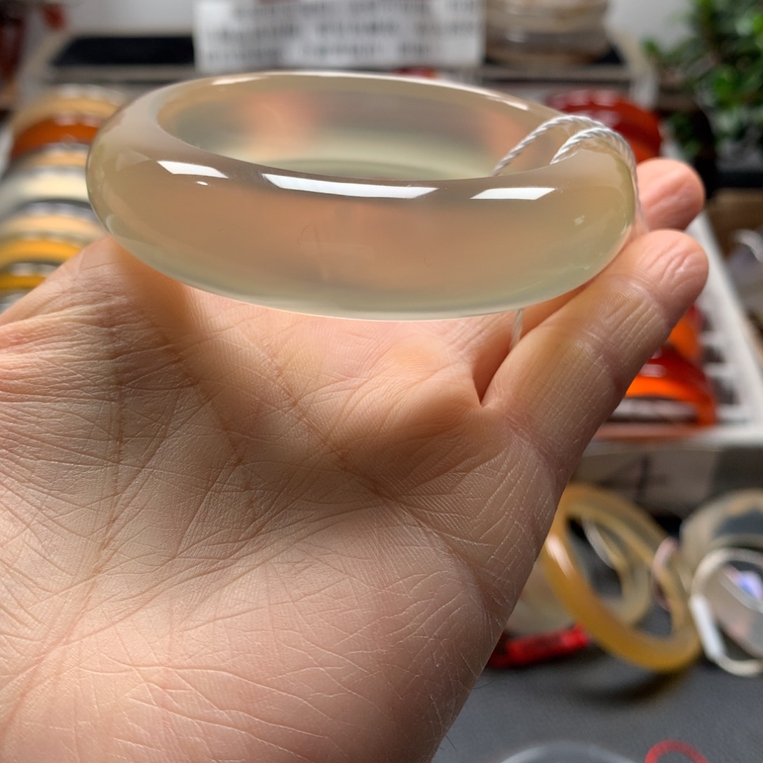 手镯玛瑙/玉髓未镶嵌