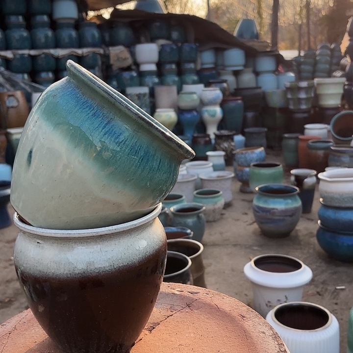 高度17厘米口径17厘米微瑕