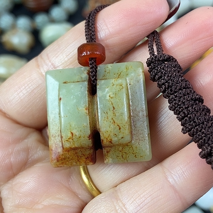 和田玉（糖玉）挂件未镶嵌