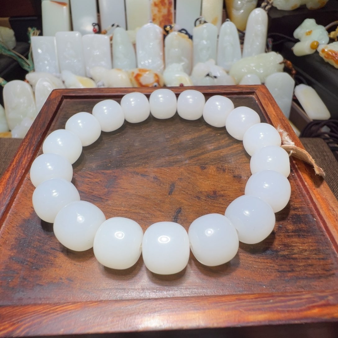 和田玉手串未镶嵌阳**男