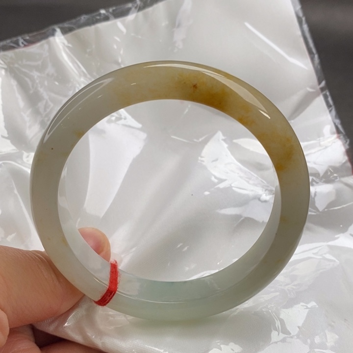 翡翠手镯未镶嵌56.5圈