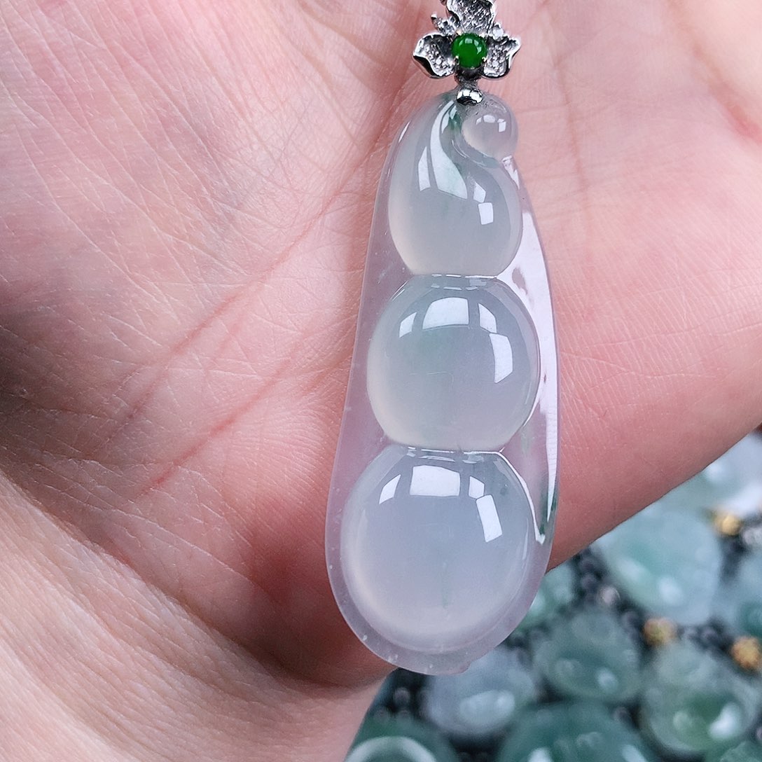 【闪购商品】翡翠吊坠(不含链)18K金镶嵌福瓜