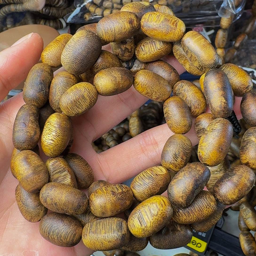 沉香手串老白棋留疤44.9