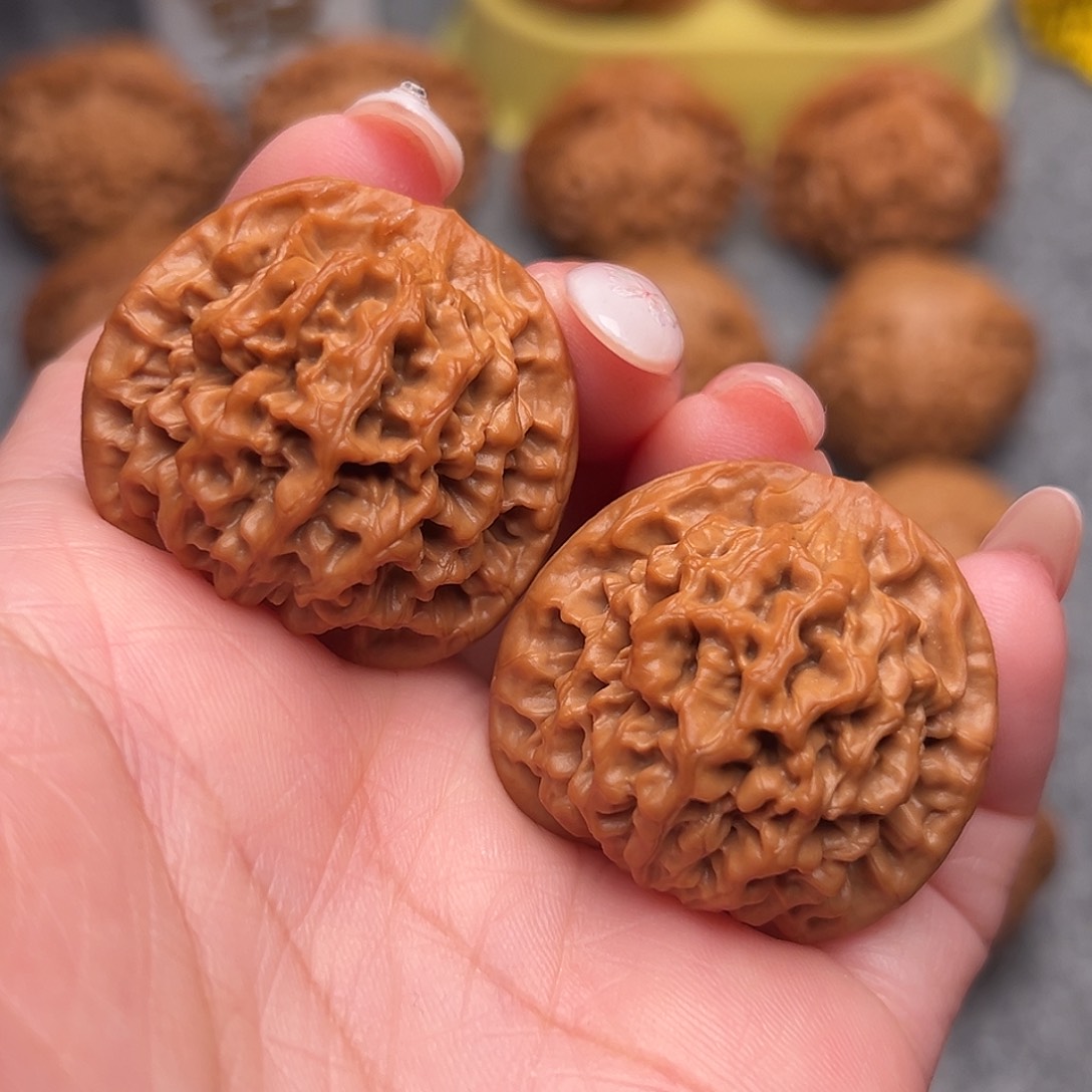 把件文玩核桃精品野生秦闷狮子头35全品毕业款