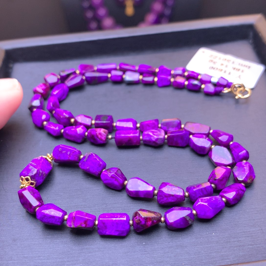 苏纪石（舒俱来）丝绒项链18K金镶嵌