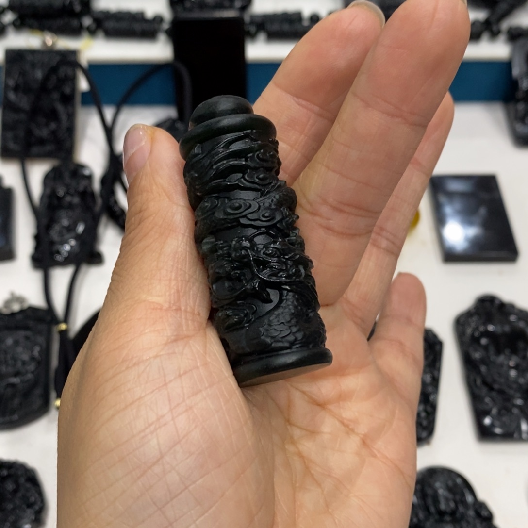 语***风蛇纹石玉未镶嵌吊坠