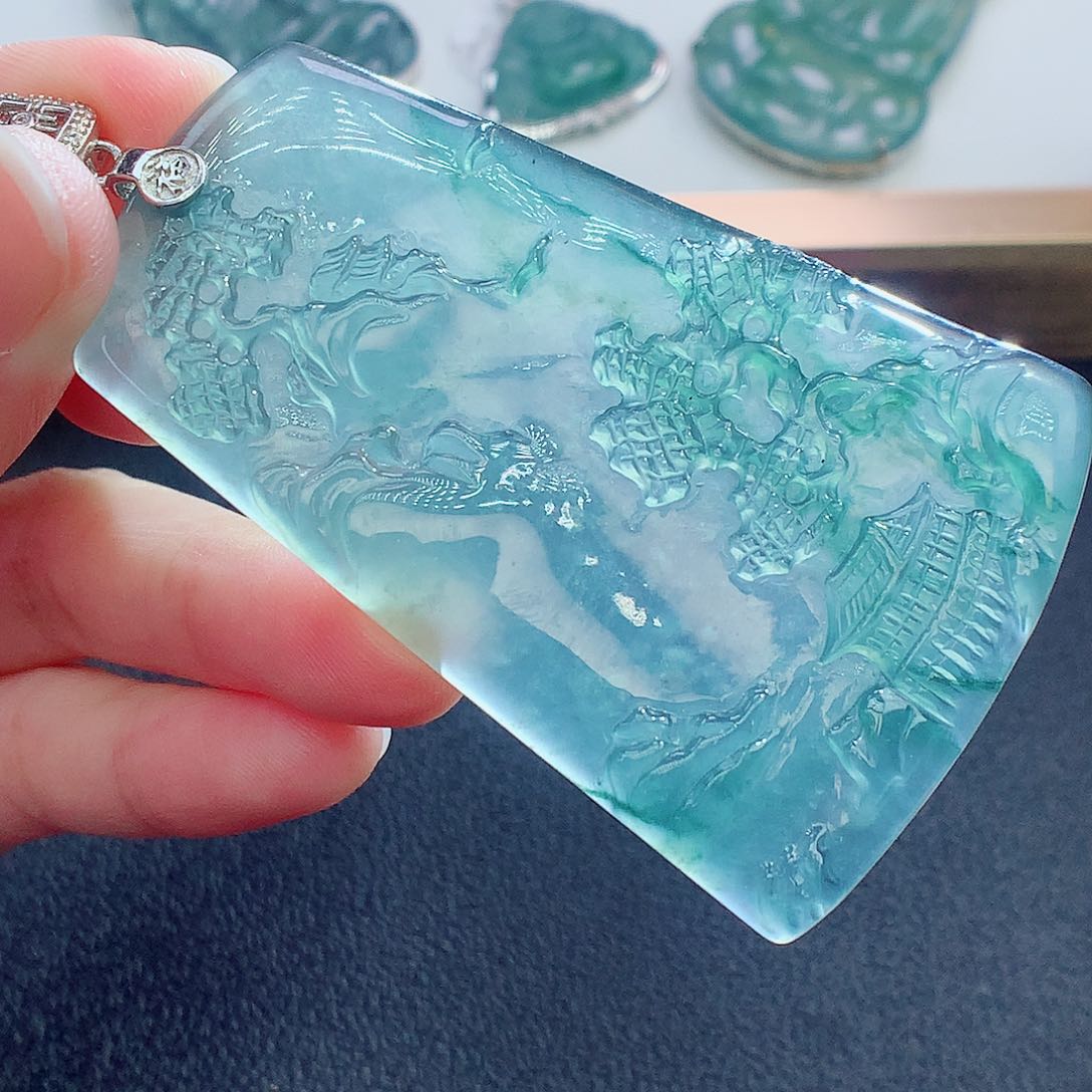 翡翠颈饰未镶嵌翡翠