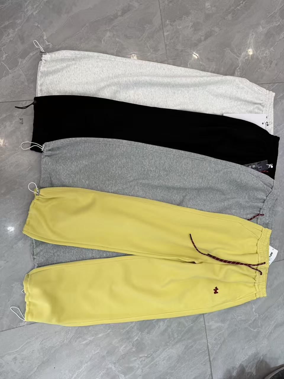 C006休闲卫裤宽松