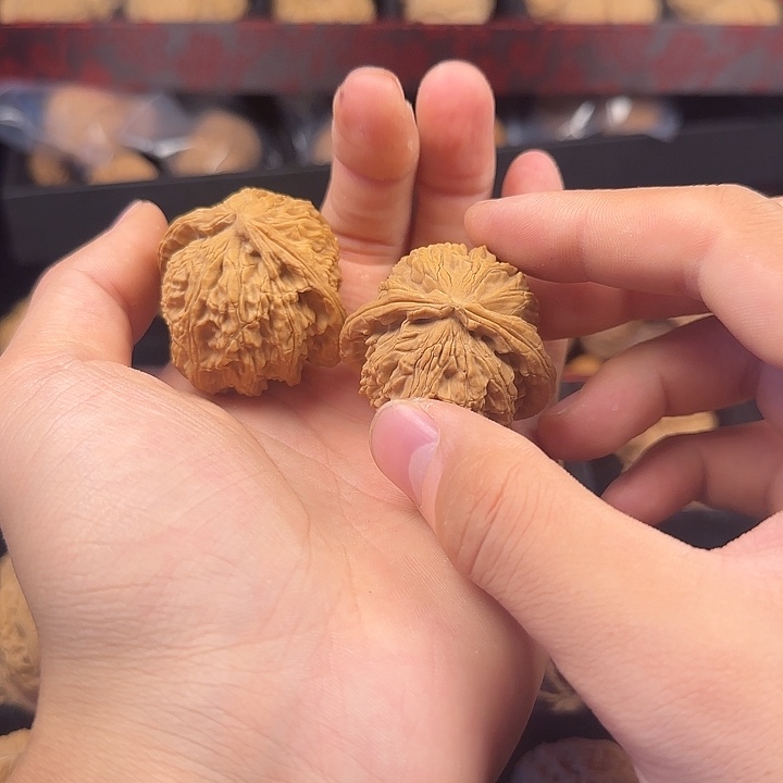 动***界龙脊菩提吊坠啊啊啊啊啊啊三角白12