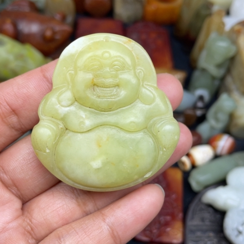 蛇纹石玉未镶嵌颈饰10