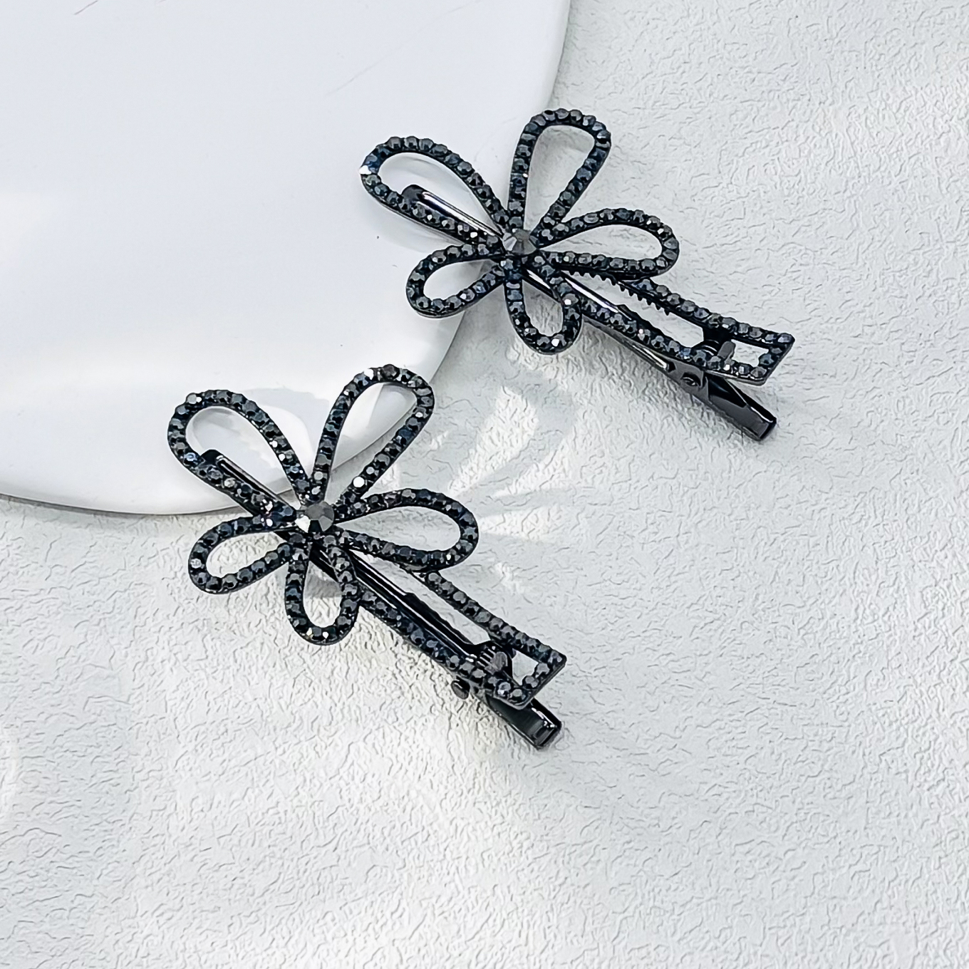 【HP·轻奢】镂空花朵对夹-4024