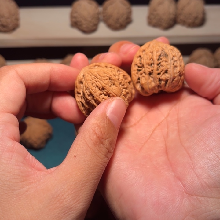 鸿***头承德密纹儿，35.8/35.4尺