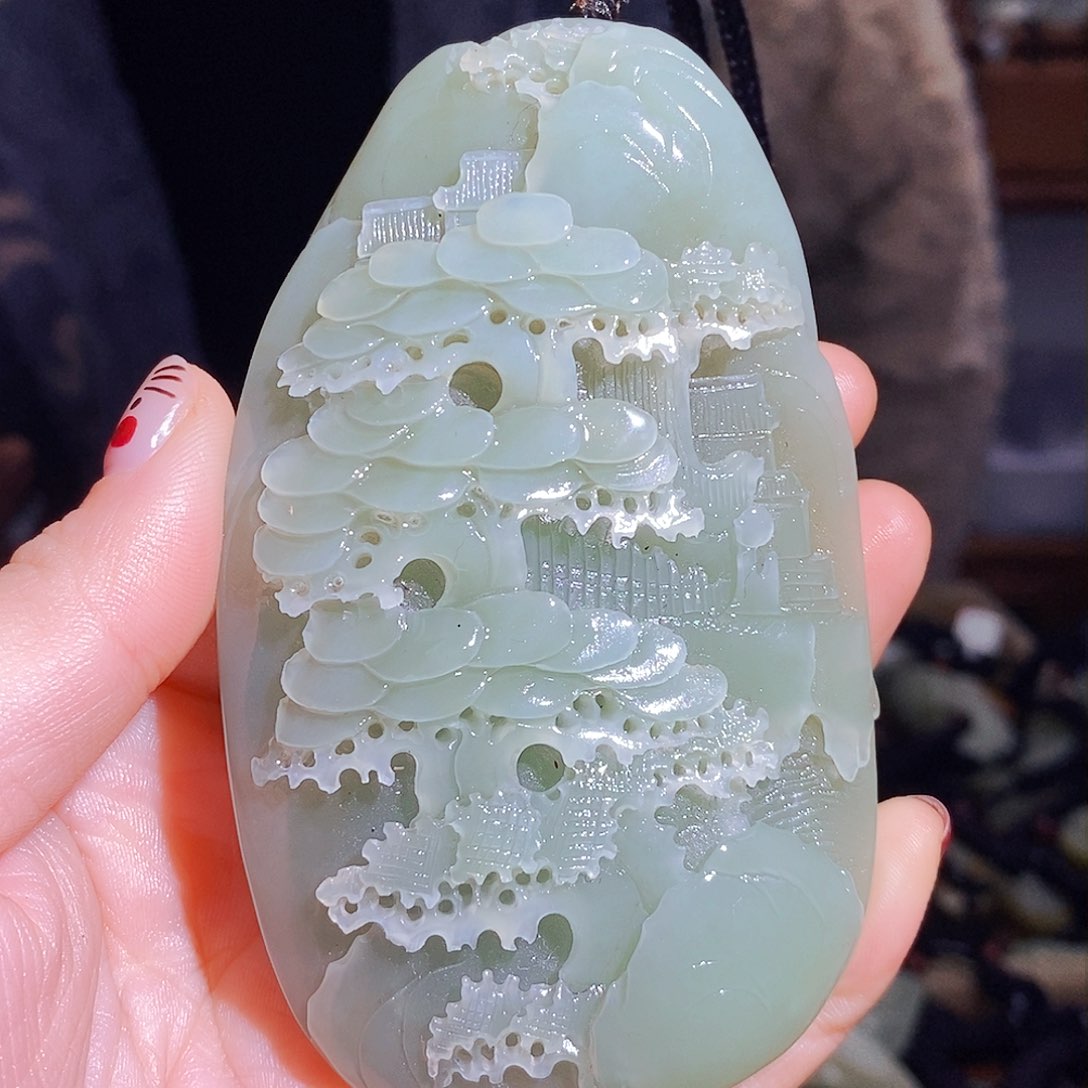 和田玉颈饰未镶嵌