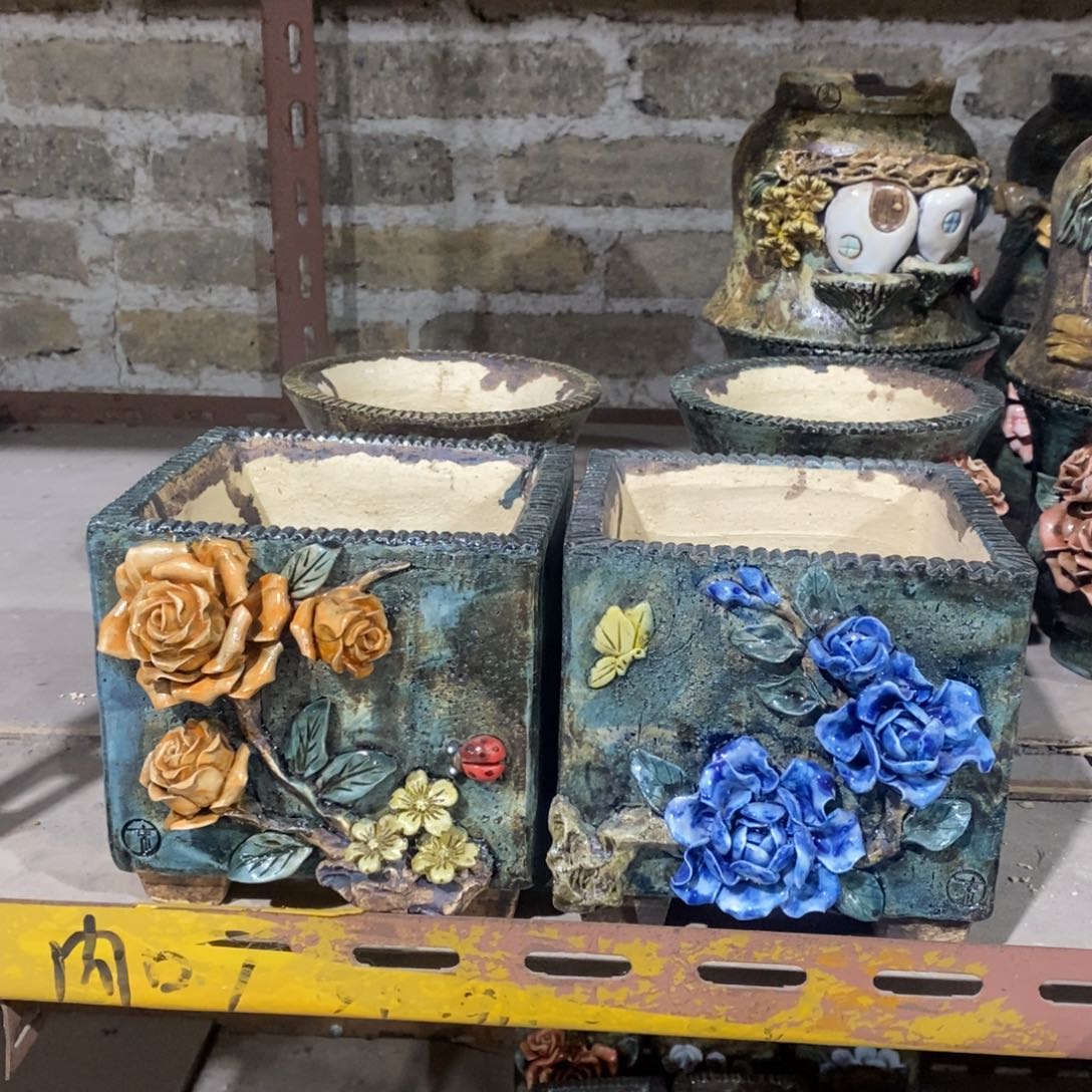 红陶青藤花器多肉花盆