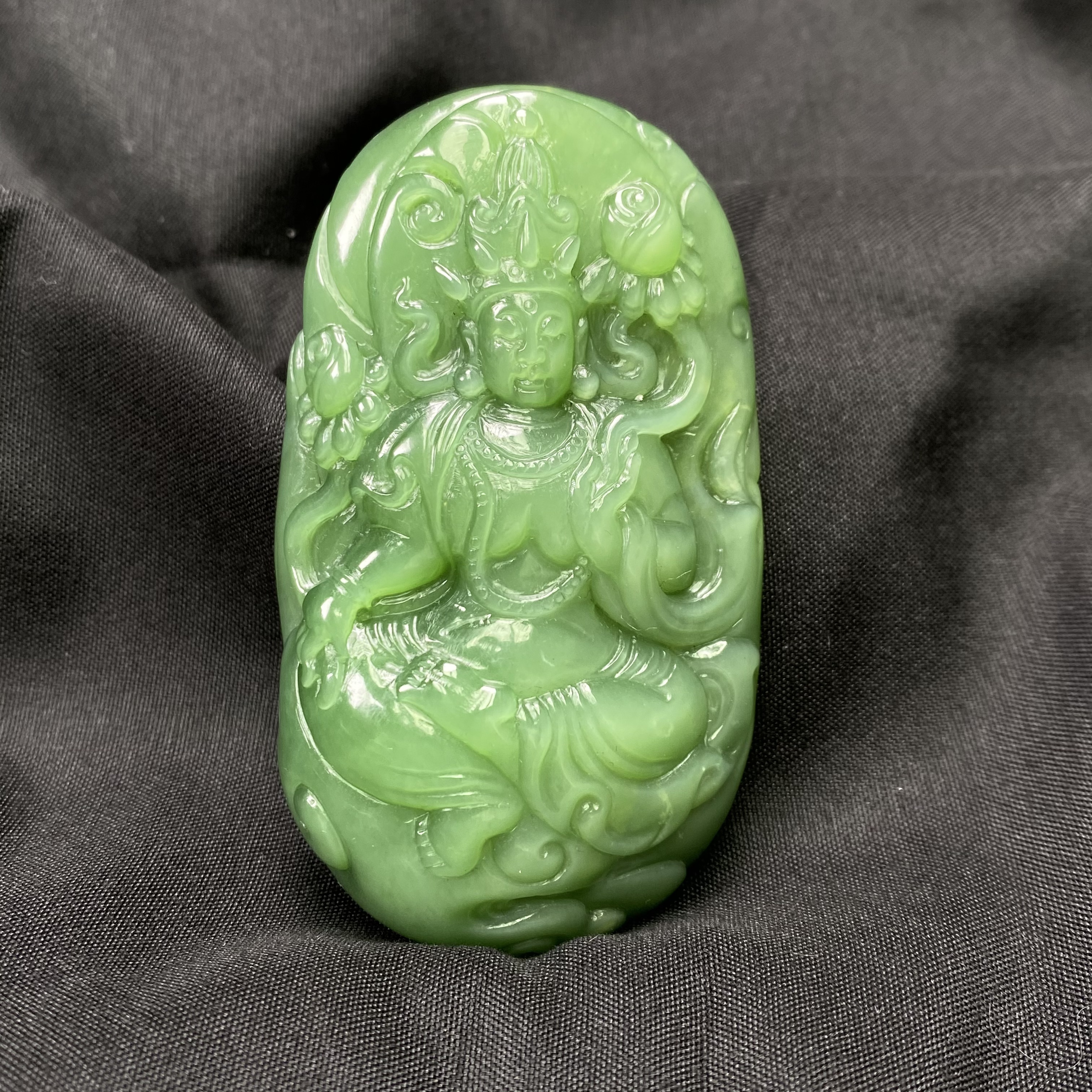 【迈越珠宝】天然和田玉碧玉粉绿猫眼观音牌吊坠手工雕刻中国风百搭