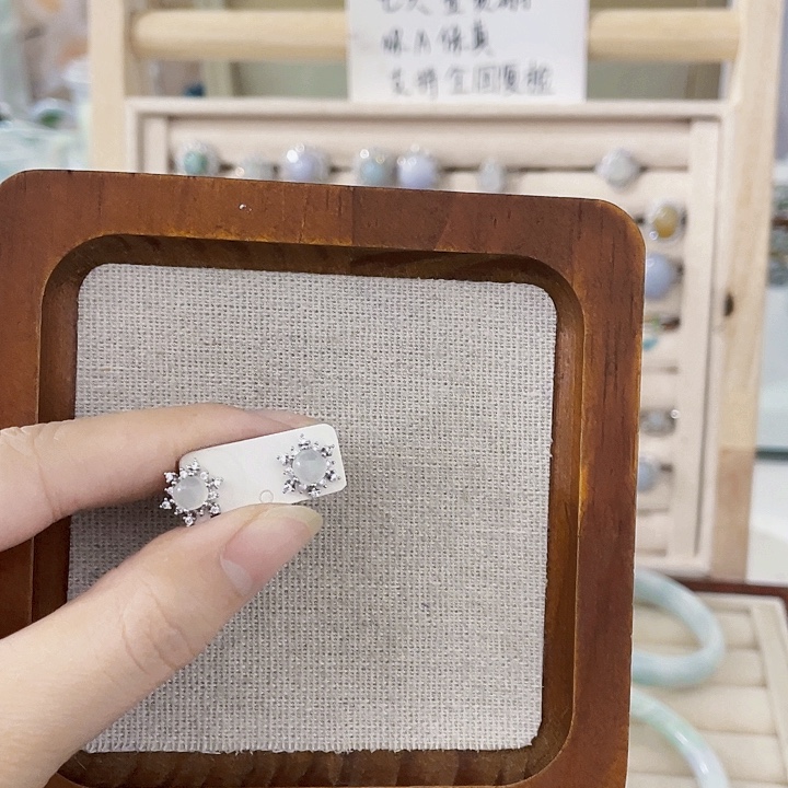 翡翠未镶嵌颈饰天然翡翠Ａ货