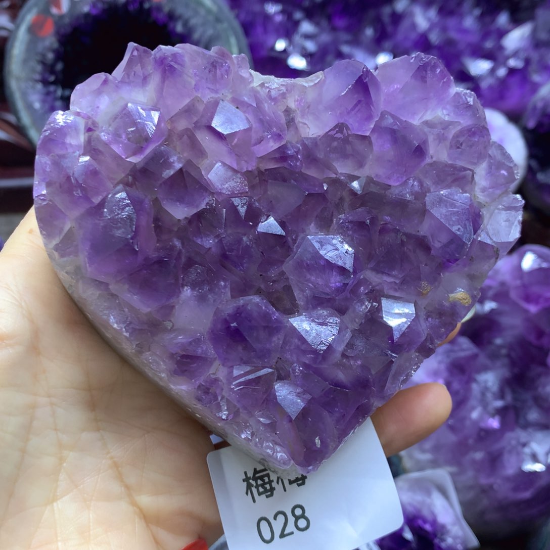 紫晶大型摆件（非配饰）未镶嵌